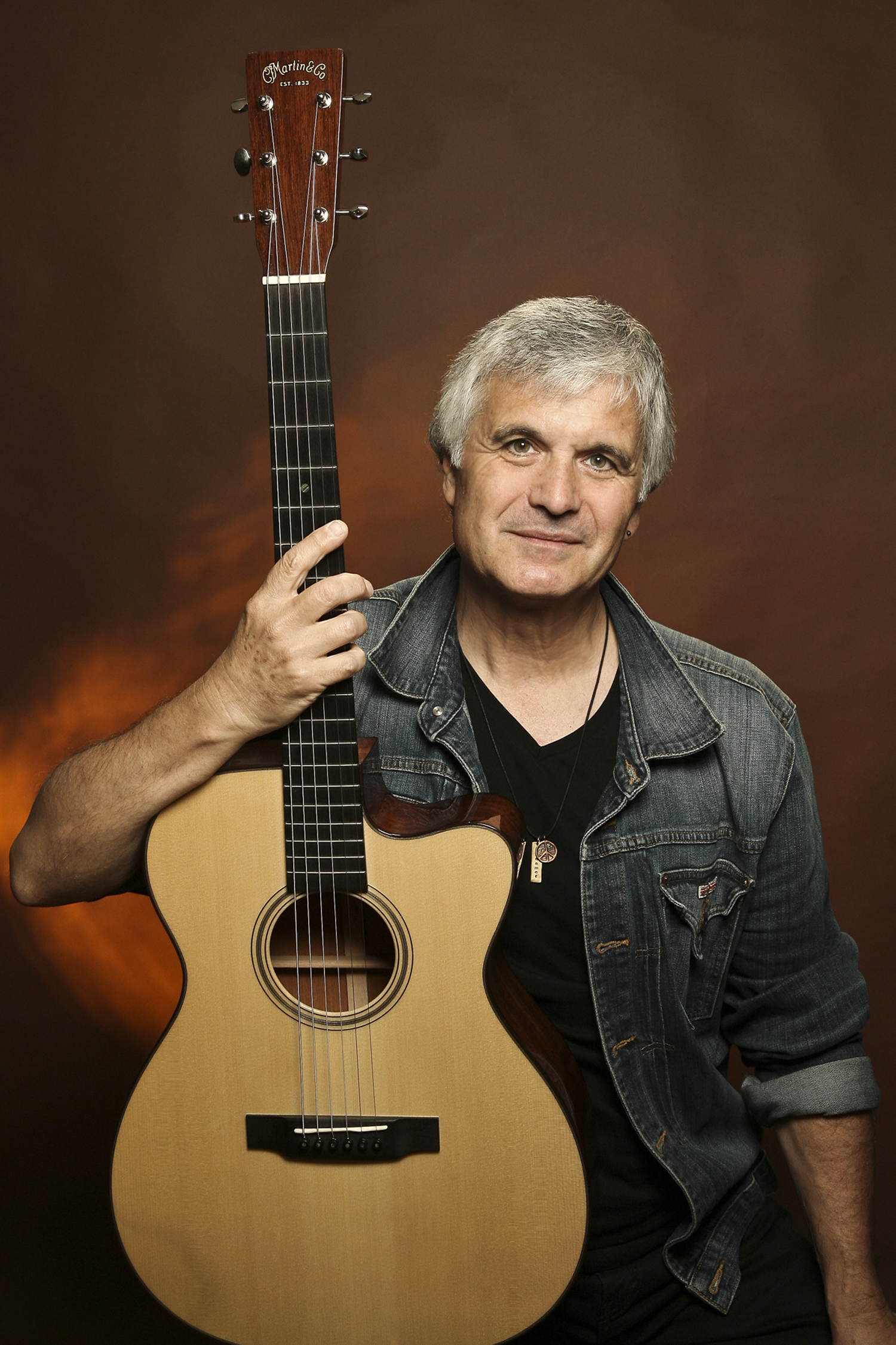 Signature Guitar – Laurence Juber